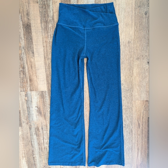 Beyond Yoga Pants - Beyond Yoga Spacedye At Your Leisure Bootcut Pant High Waisted Blue Sz L